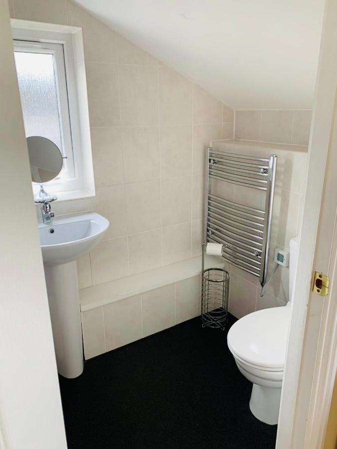 Nevis Rooms - Self Check In With Free Onsite Parking Inverlochy Εξωτερικό φωτογραφία