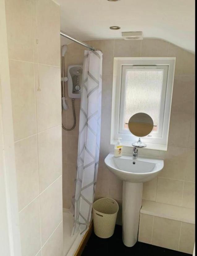 Nevis Rooms - Self Check In With Free Onsite Parking Inverlochy Εξωτερικό φωτογραφία